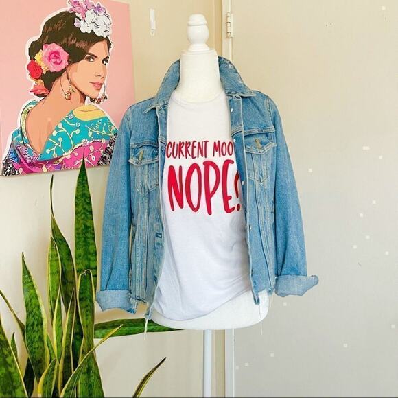 Current Mood Canvas T-shirts - Picture 3 of 4